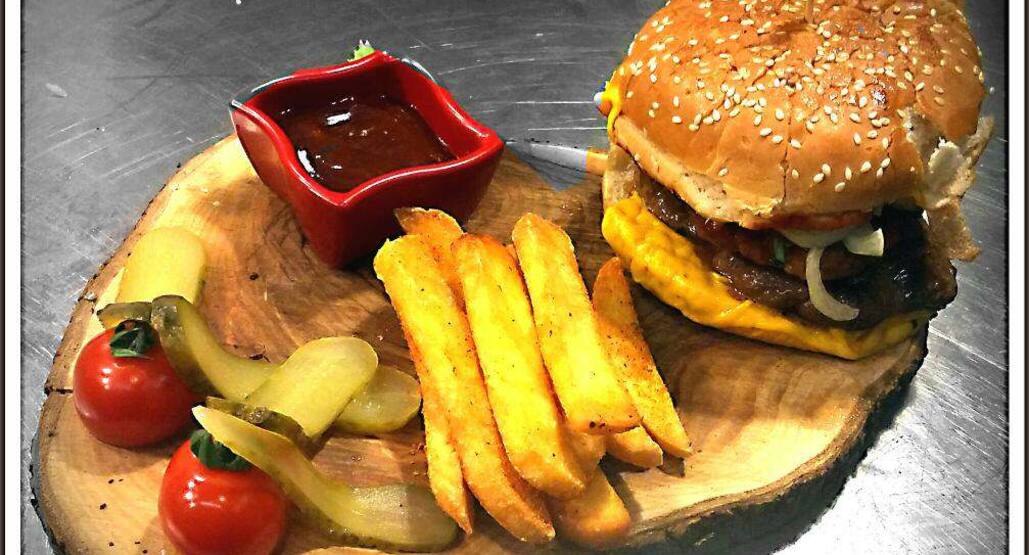 Minnion Cafe Ucyol Izmir